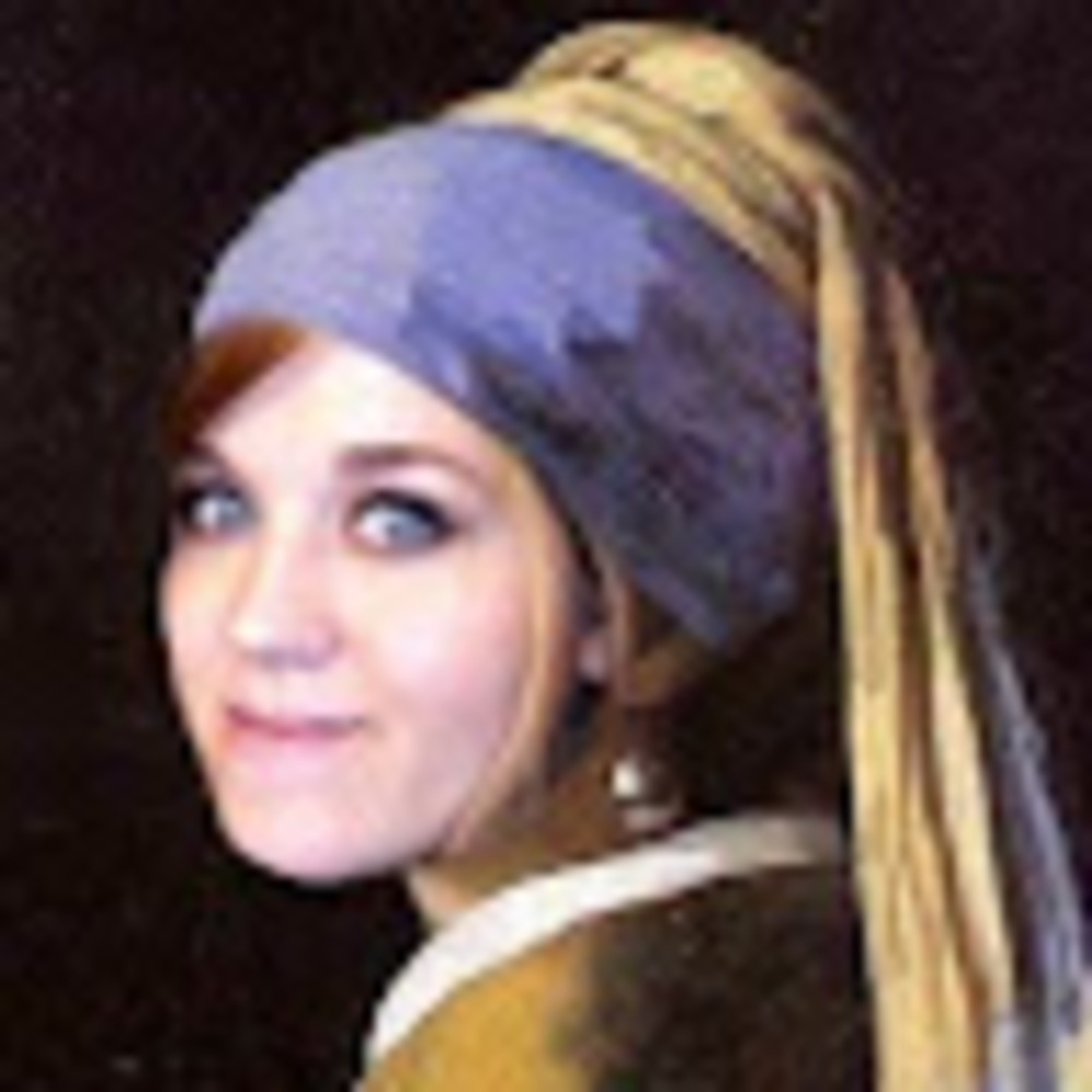 Meet your Posher, Connie